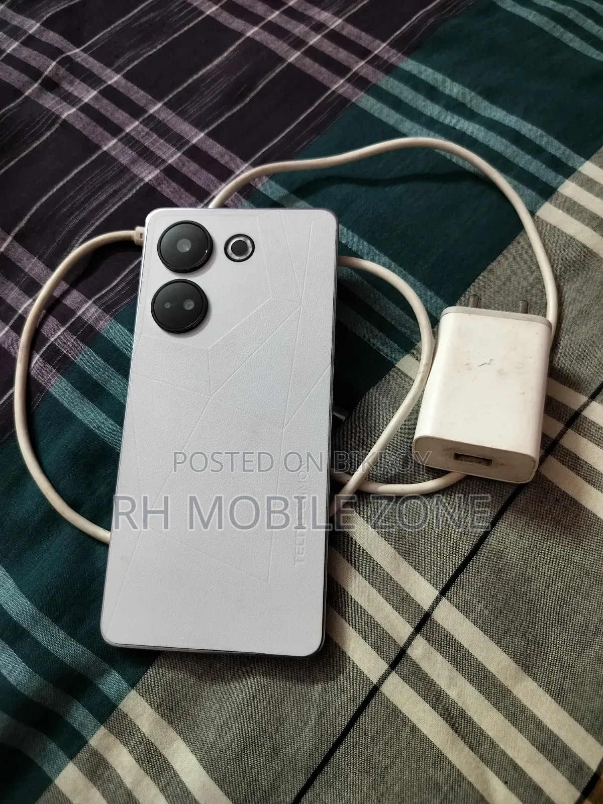 Tecno Camon 20 256 GB White