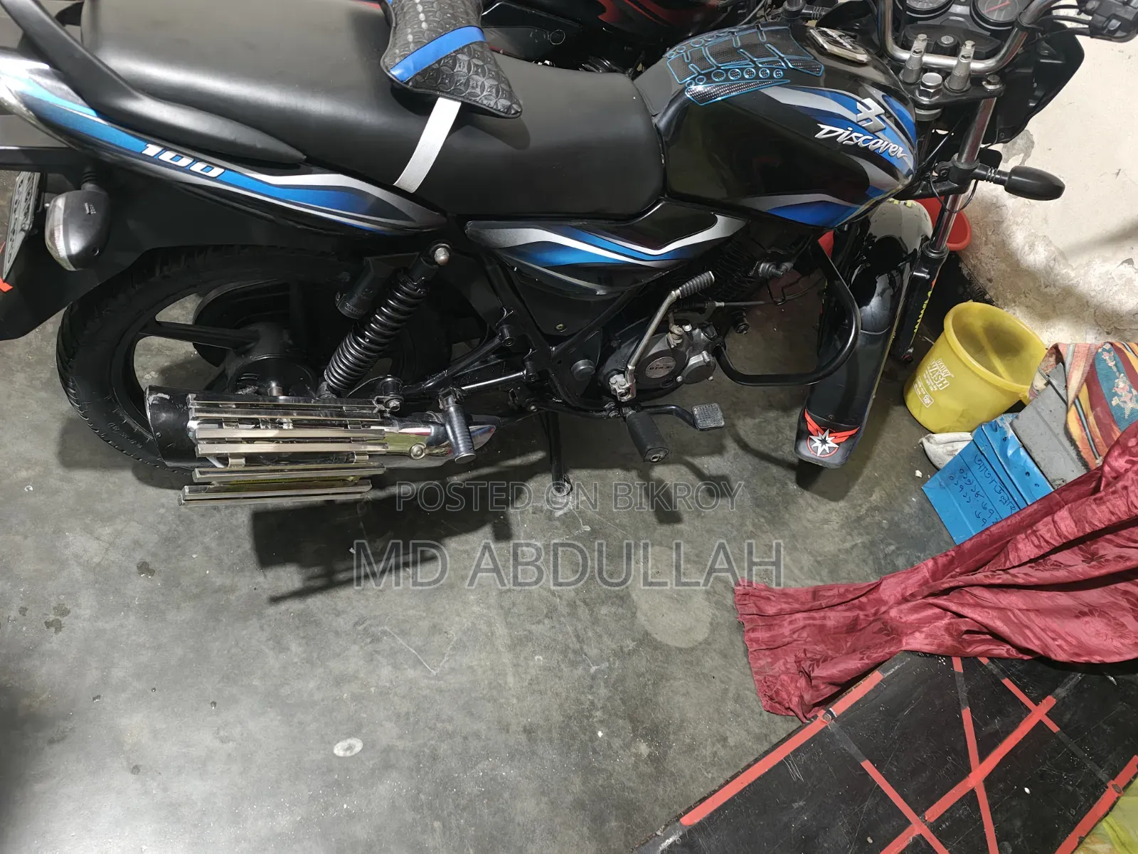 Bajaj Discover 100 2012 Black