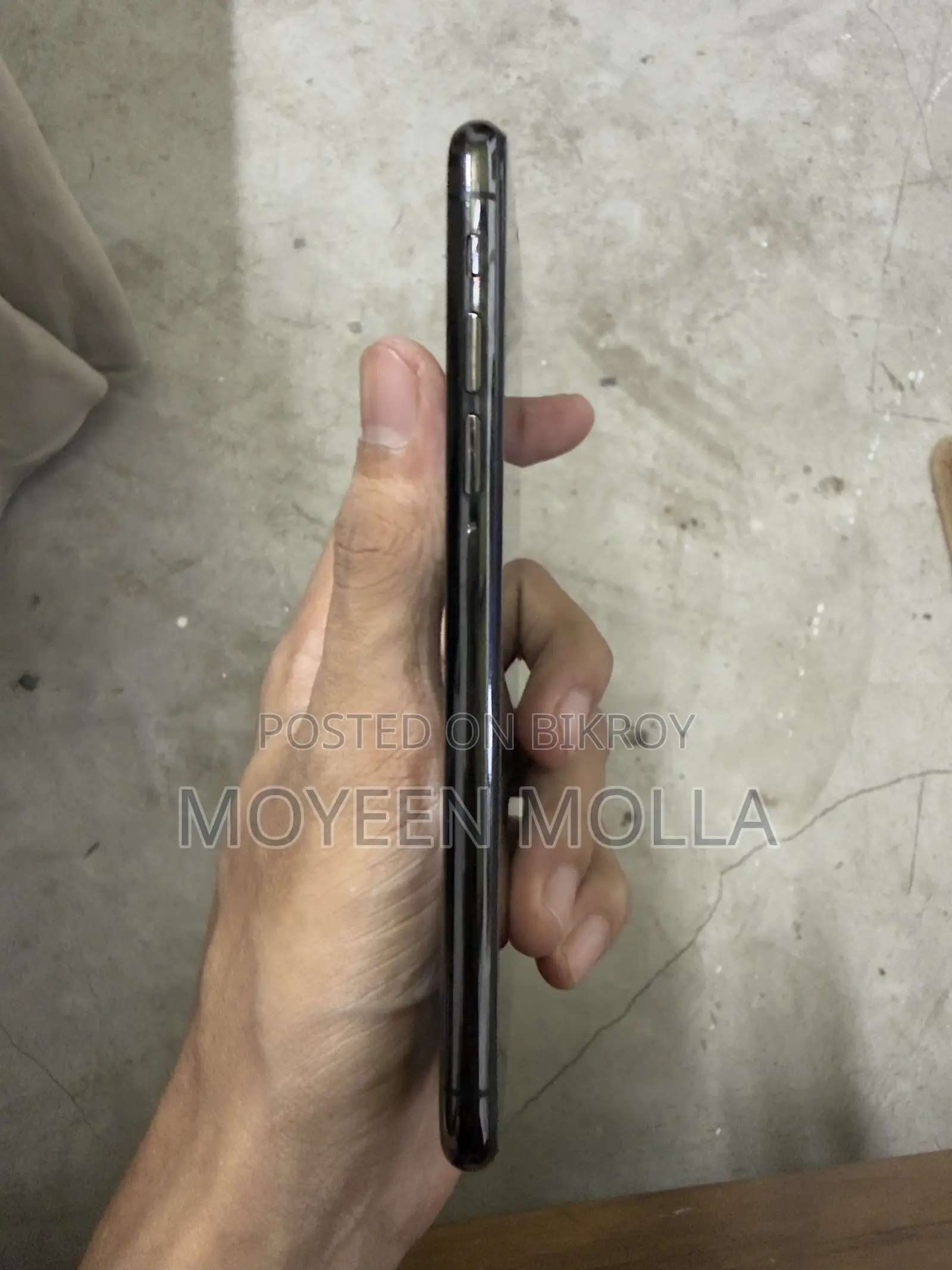 Apple iPhone XS 64 GB Black