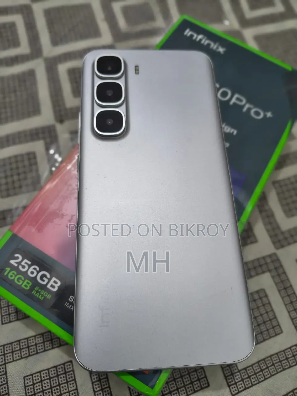 Infinix Hot 60 Pro+ 256 GB Silver