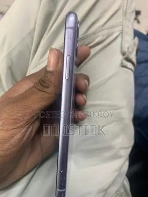 Apple iPhone 11 128 GB Purple