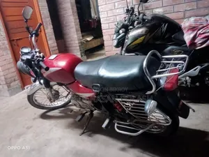 Bajaj Boxer 100 2016 Gray