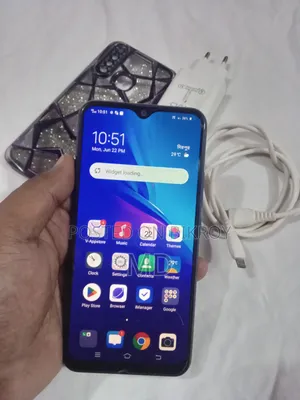 Vivo Y11 32 GB Blue