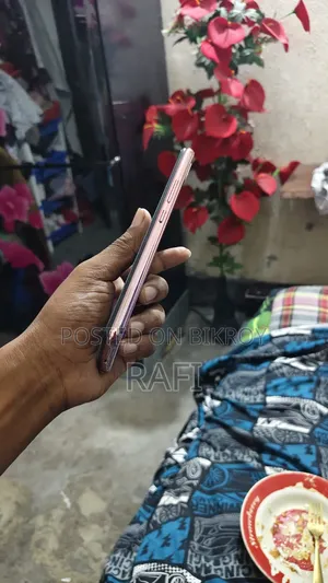 New Vivo Y11 32 GB Gold