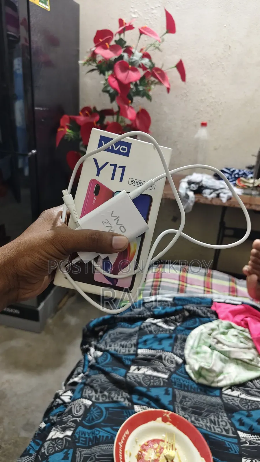 New Vivo Y11 32 GB Gold