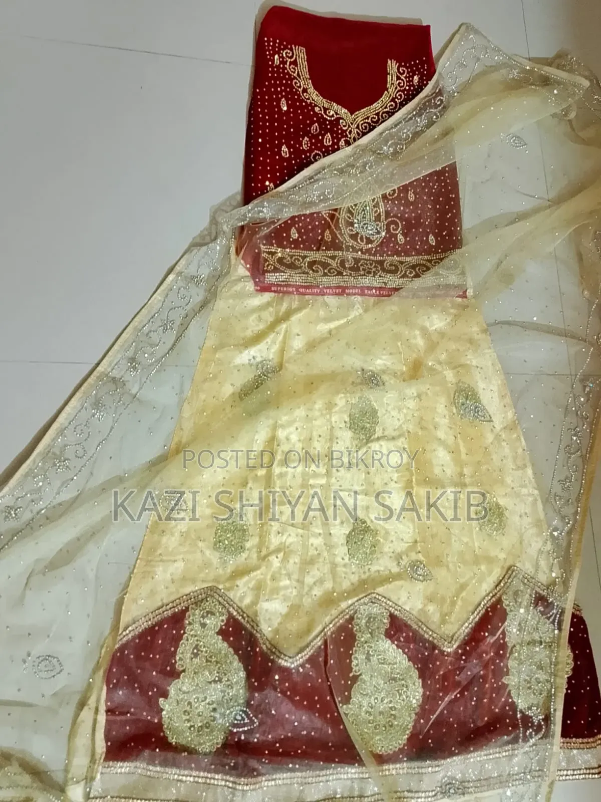 শাড়ি,লেহেঙ্গা বিক্রি