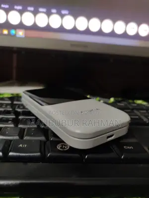Nokia 2720 Flip 512 GB Gray