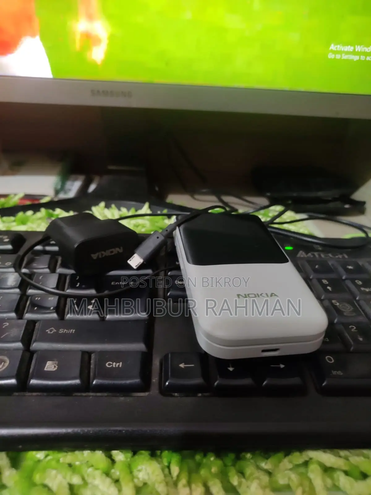 Nokia 2720 Flip 512 GB Gray