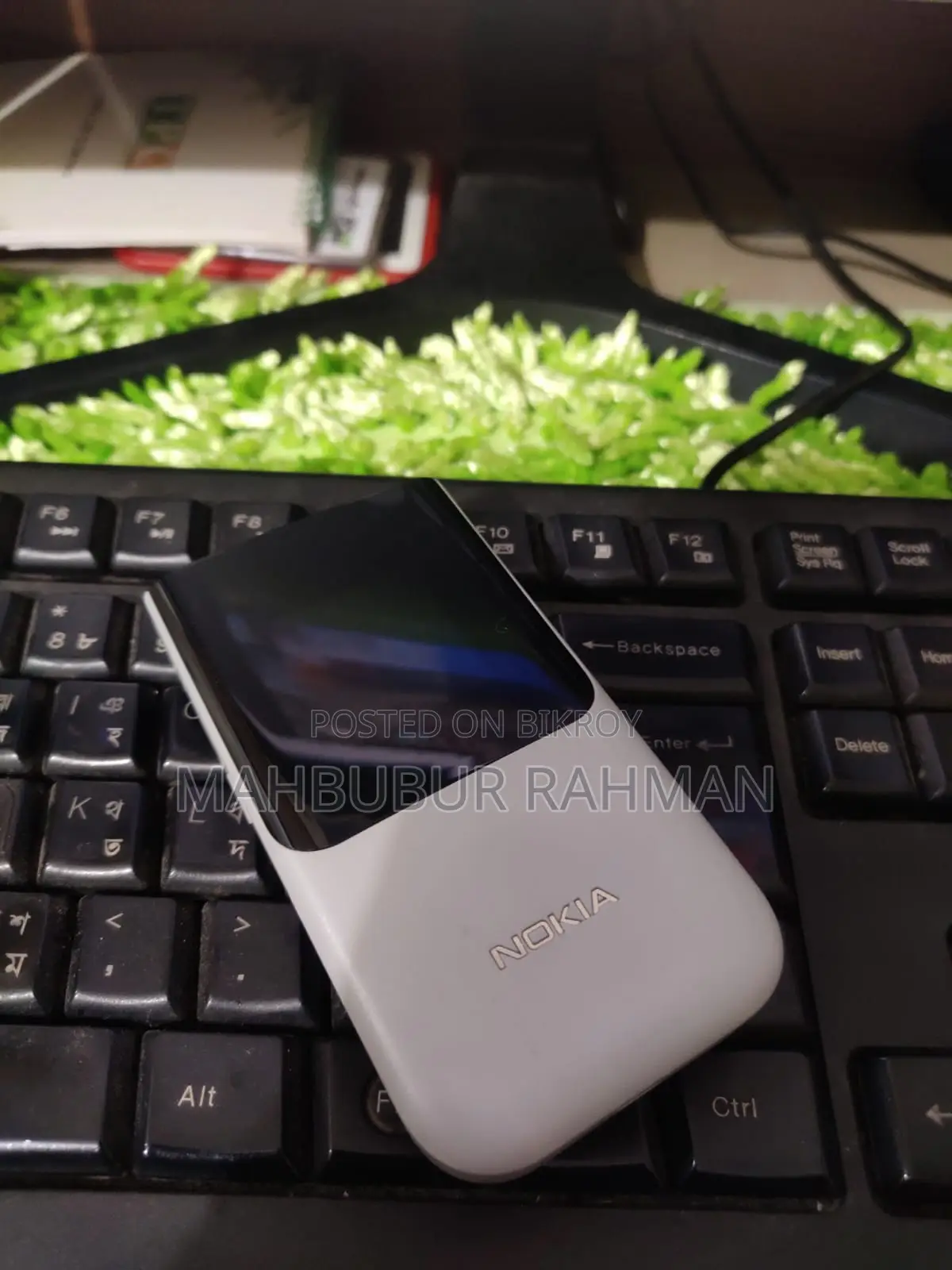 Nokia 2720 Flip 512 GB Gray