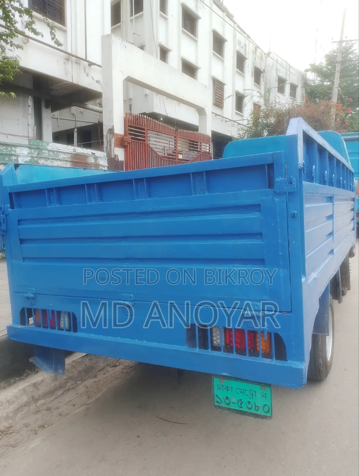 গাড়ির কন্ডিশন ভালো টাকার প্রয়োজন তাই বিক্রি করে দেবো