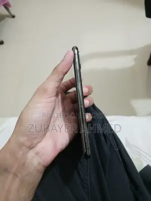 Apple iPhone X 64 GB Black