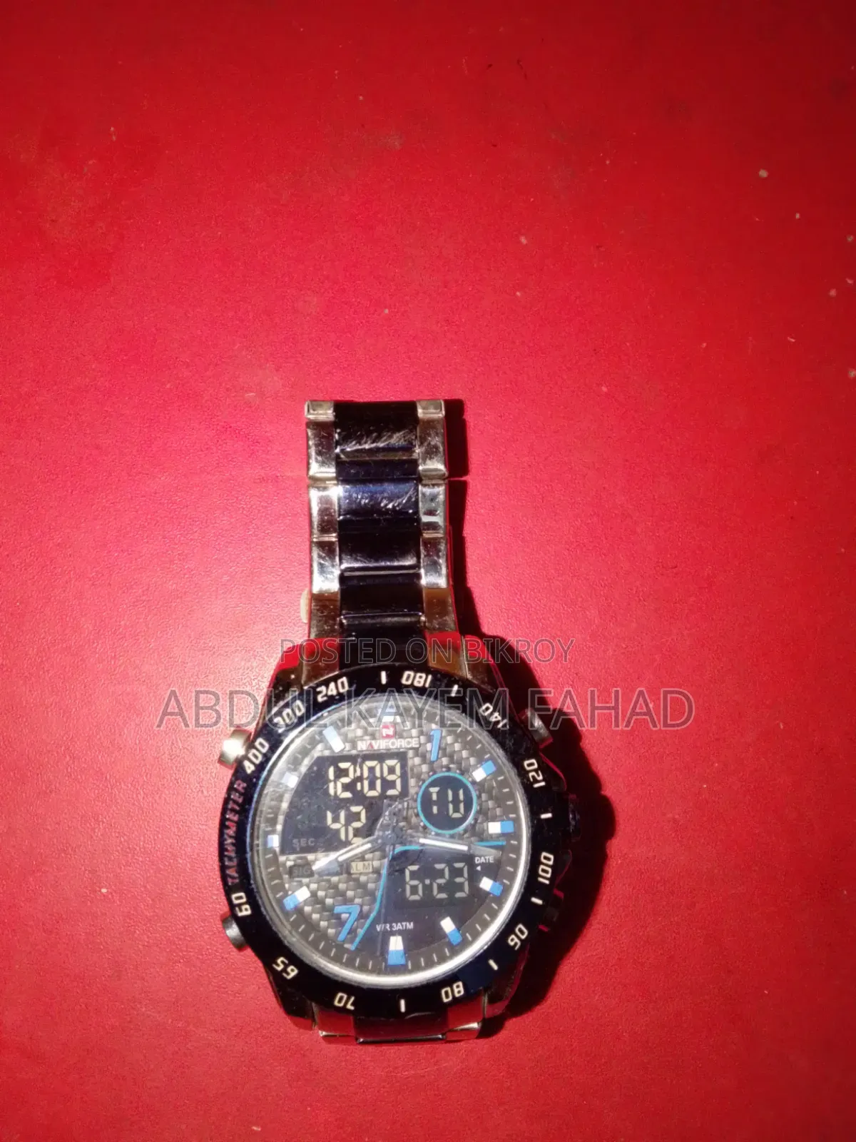 ঘড়ি Naviforce এর
