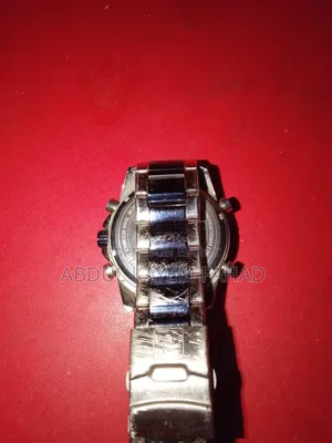 ঘড়ি Naviforce এর