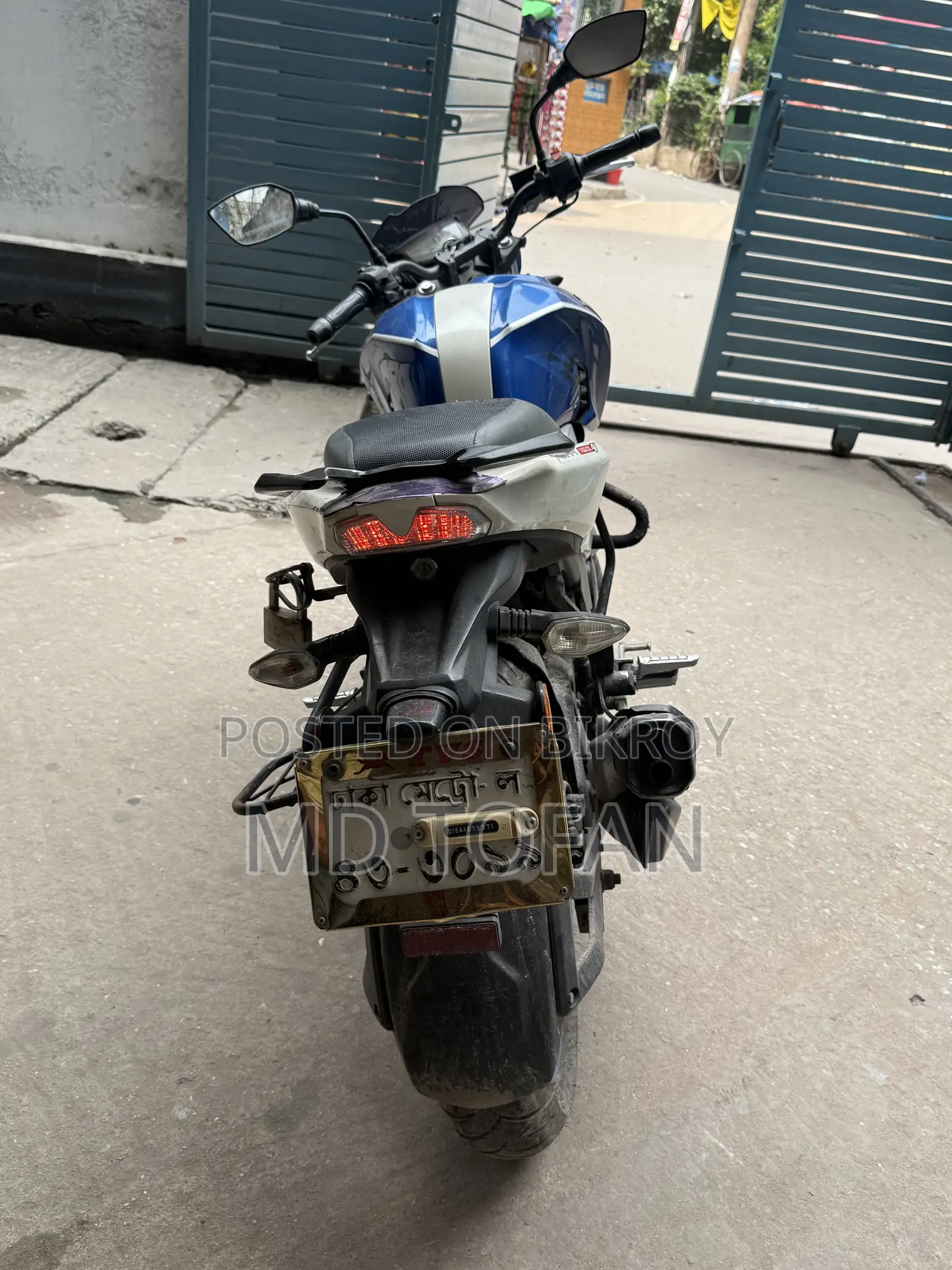 TVS Apache 160 4V 2019 Blue