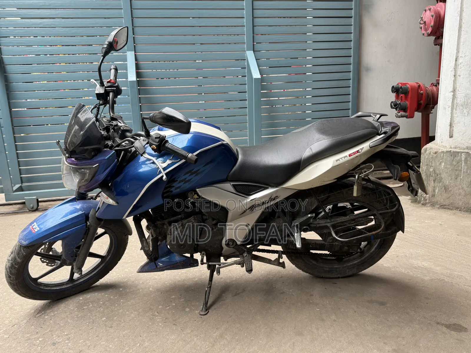 TVS Apache 160 4V 2019 Blue