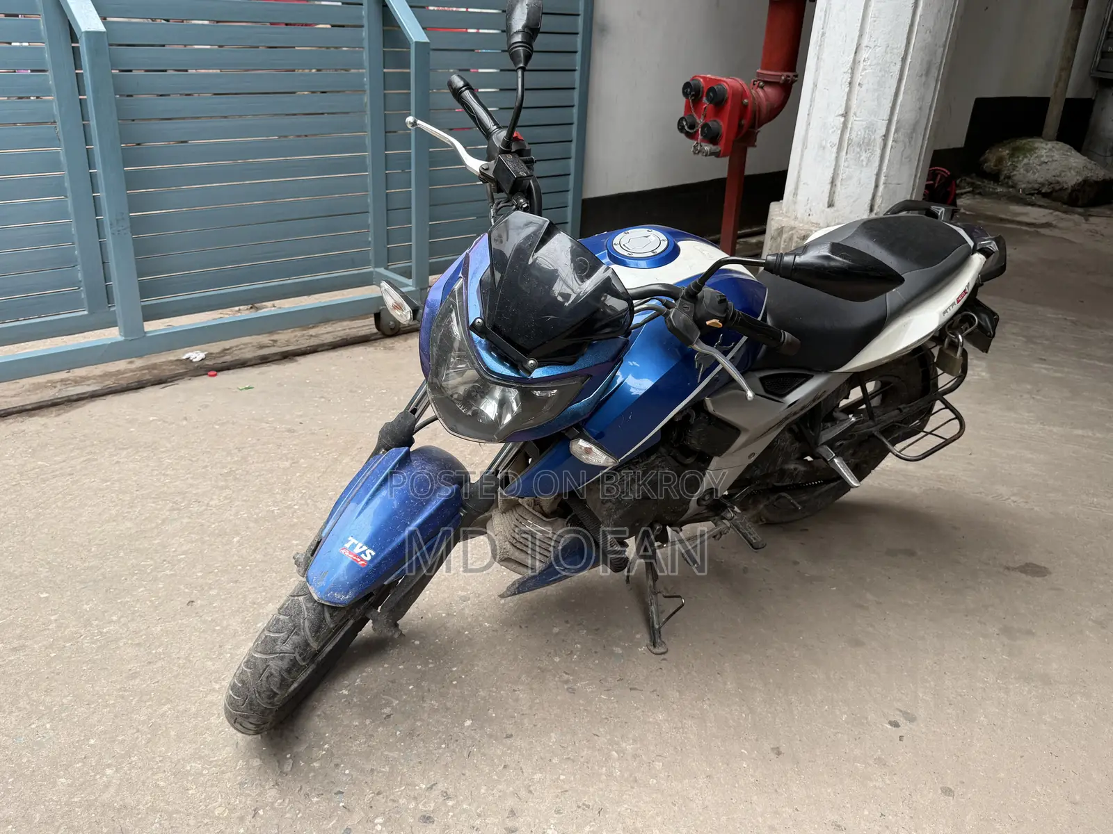 TVS Apache 160 4V 2019 Blue