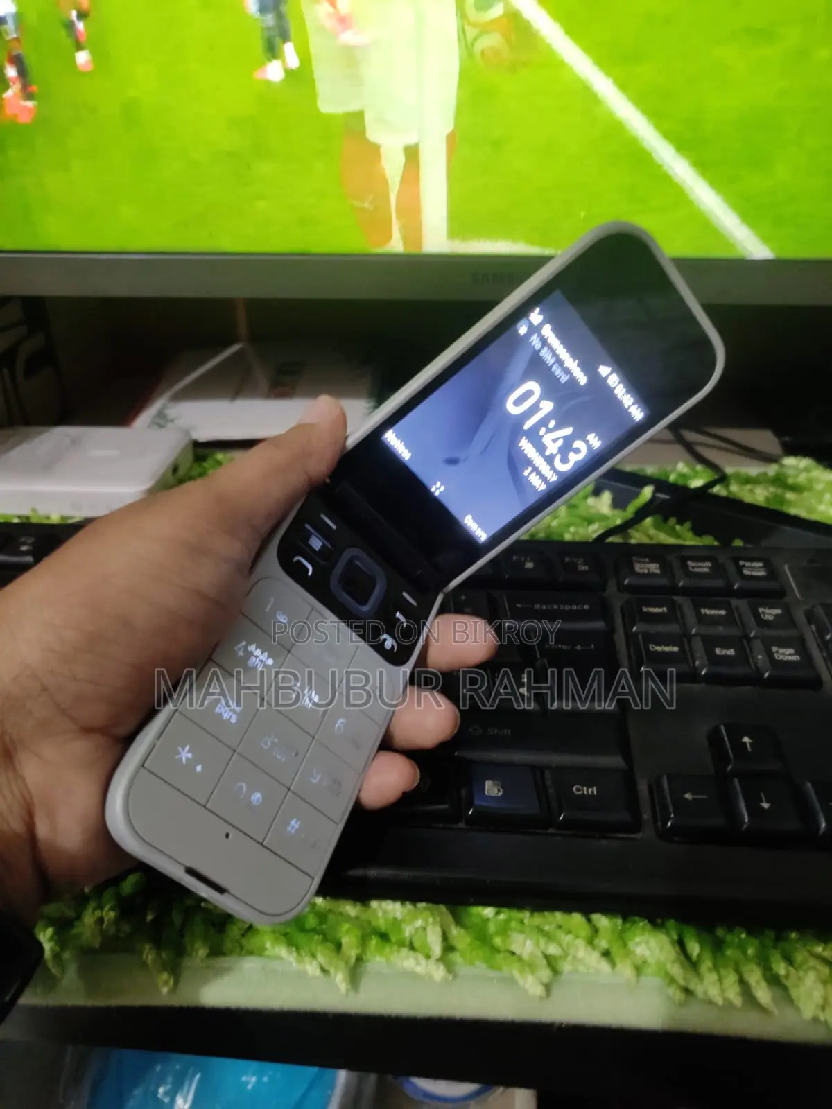 Nokia 2720 Flip 512 GB Gray