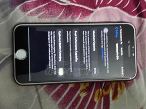 Apple iPhone 7 128 GB Red