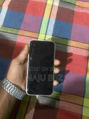 Apple iPhone 13 128 GB Pink