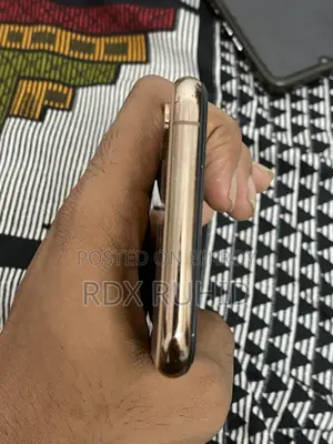 Apple iPhone XS 64 GB Rose Gold