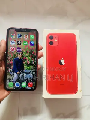 Apple iPhone 11 128 GB Red