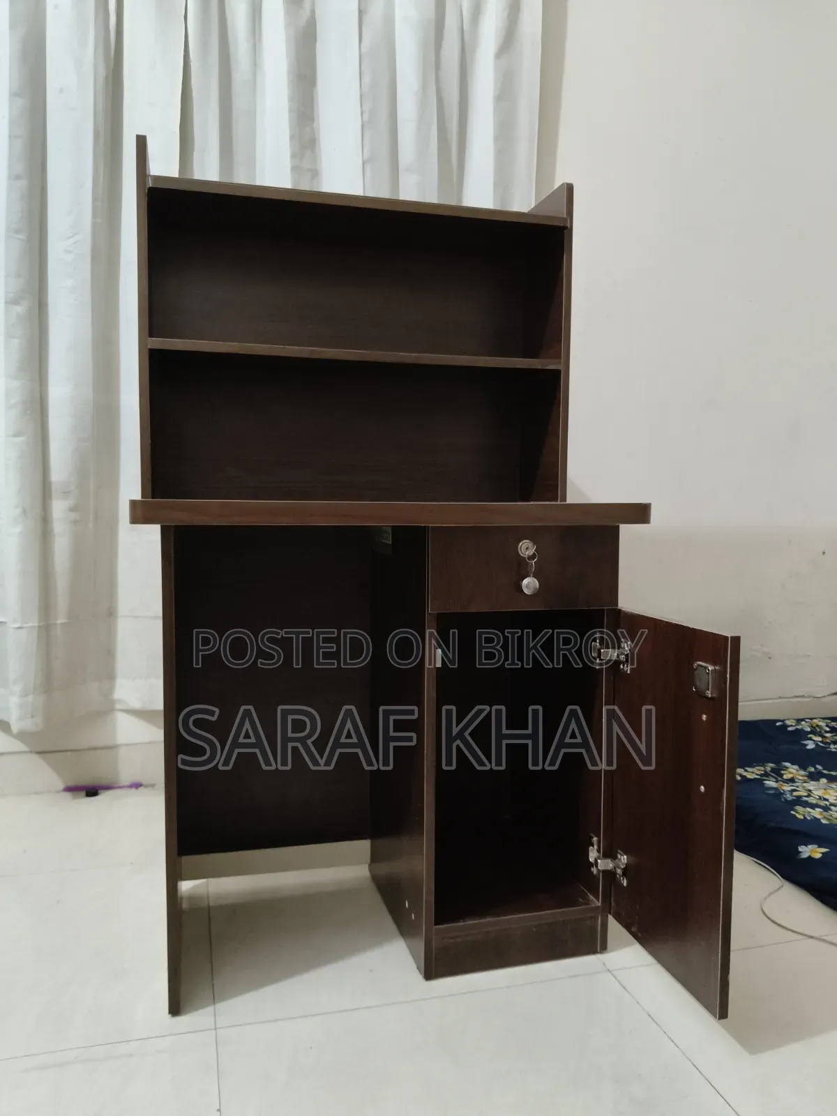 Table And Chair For Sale! Brand New Condition