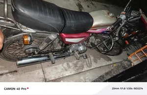 Dayang DY100-A 2005 Red