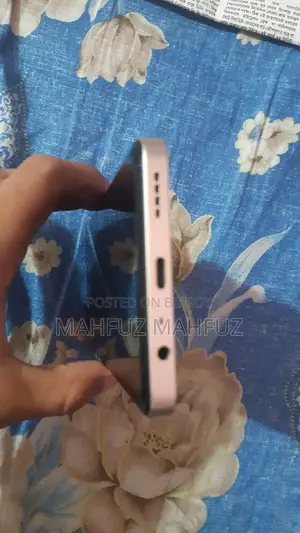 Realme 128 GB Gray