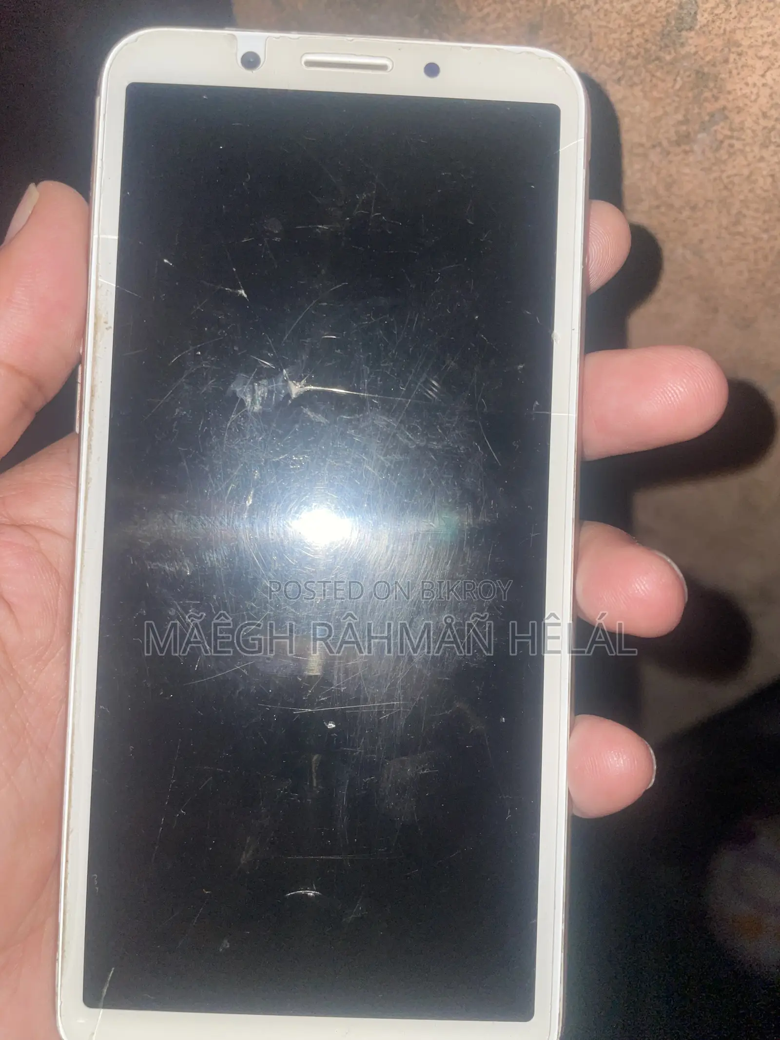 Oppo A83 16 GB Rose Gold