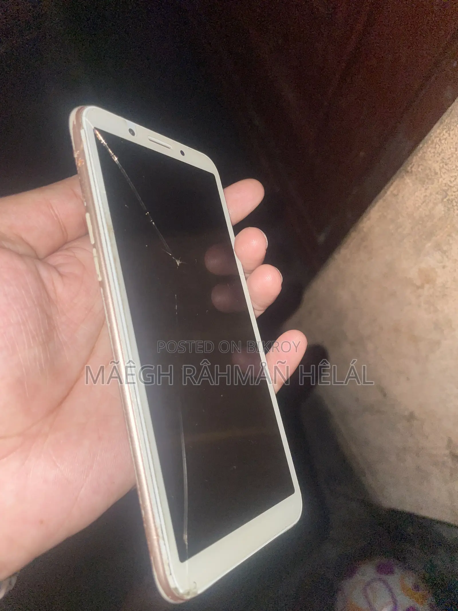 Oppo A83 16 GB Rose Gold