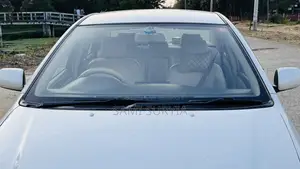 Toyota Corolla Sedan 2004 Pearl
