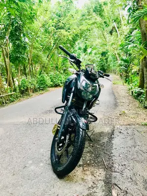 New TVS Apache 160 4V 2023 Black
