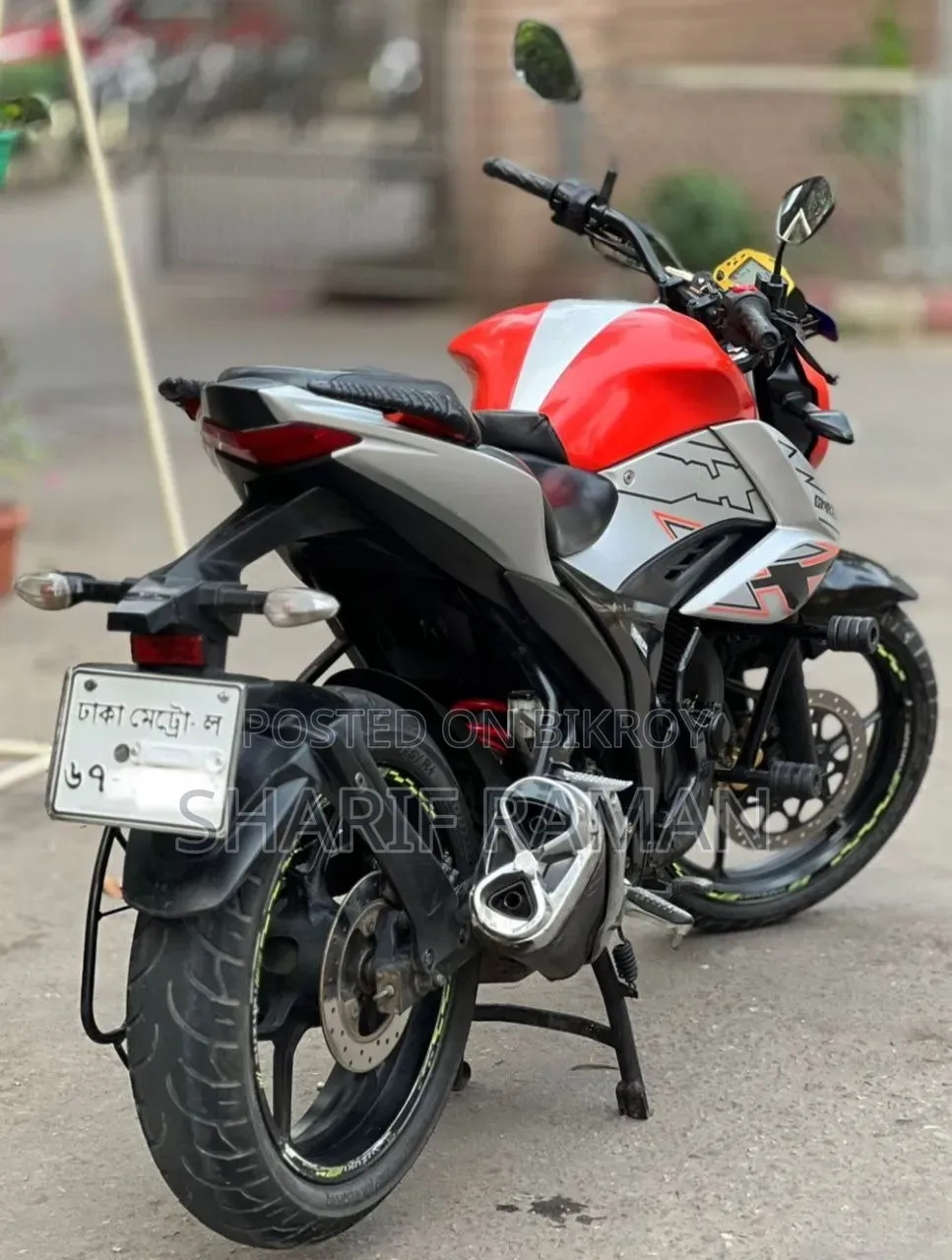 Suzuki Gixxer Monotone 2023 Orange