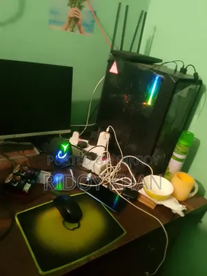 Desktop Computer Asus 8GB AMD Ryzen 7 HDD+SSD 512GB