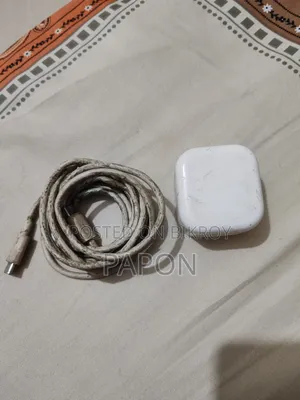অ্যাপল ২০ ওয়াট চার্জার টাইপ সি