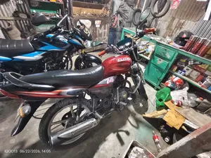 Bajaj Platina 100 2016 Red
