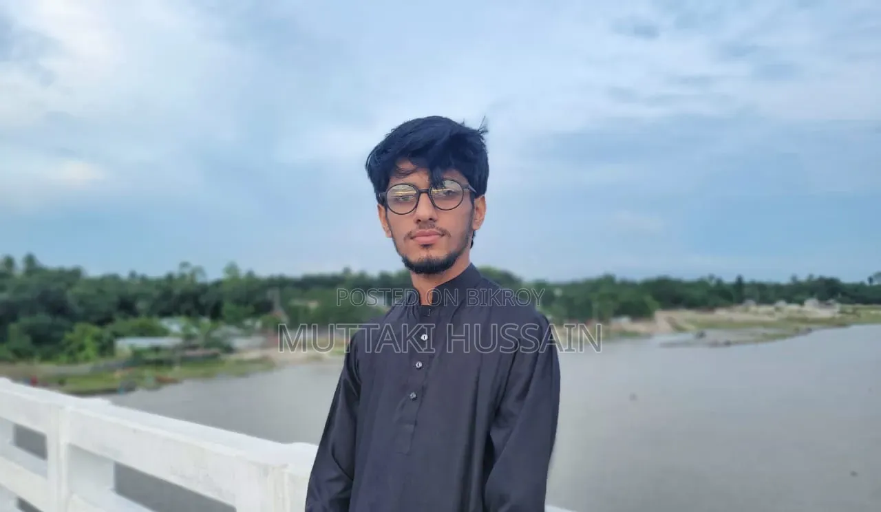 Seeking Job
