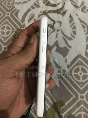 Apple iPhone 5s 32 GB White