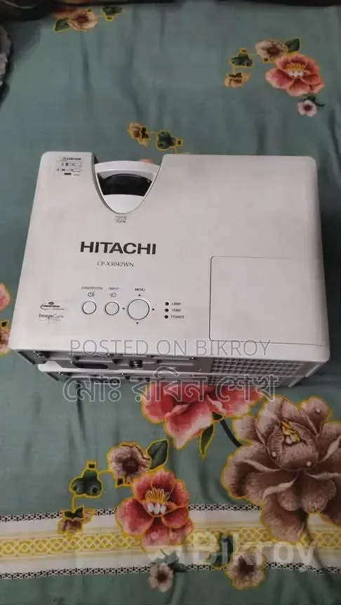 Projector for sale, brand new