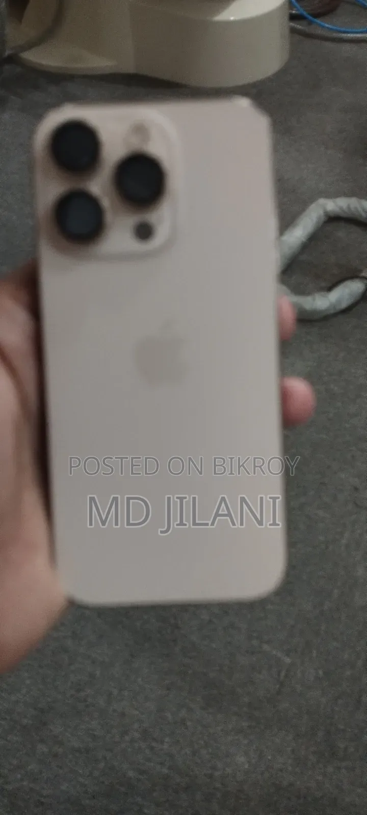 New Apple iPhone 16 Pro 128 GB Gold