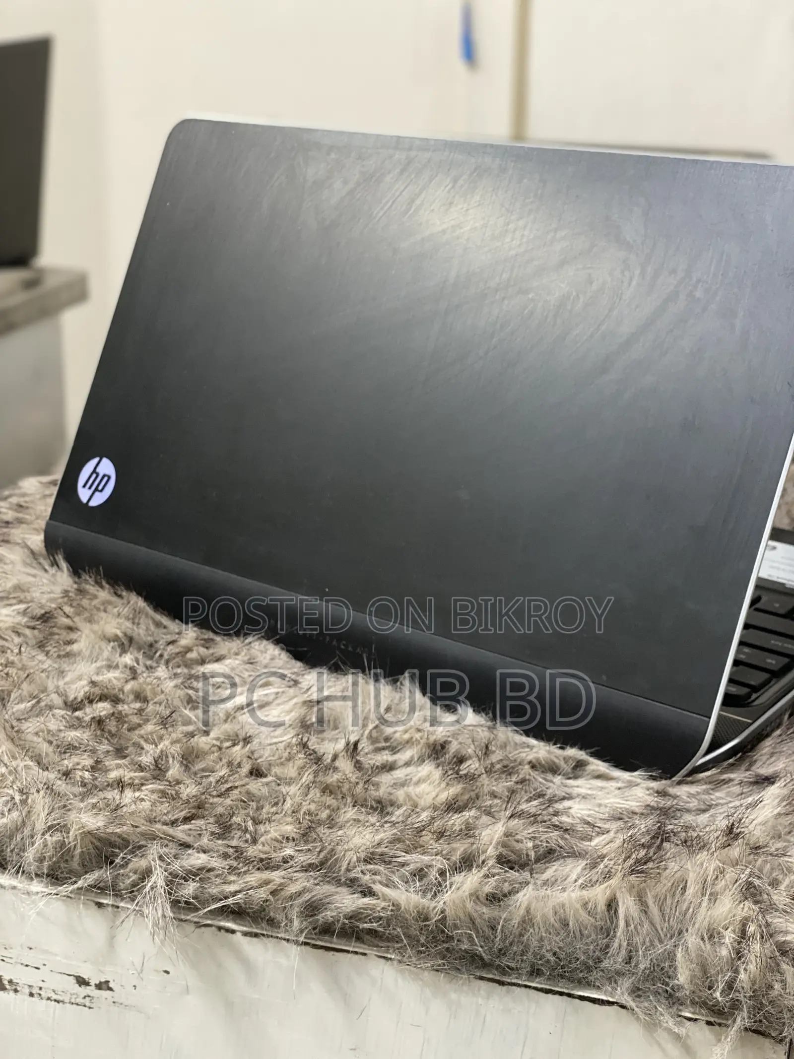 Laptop HP Envy Dv6 4GB RAM AMD A8 128GB SSD