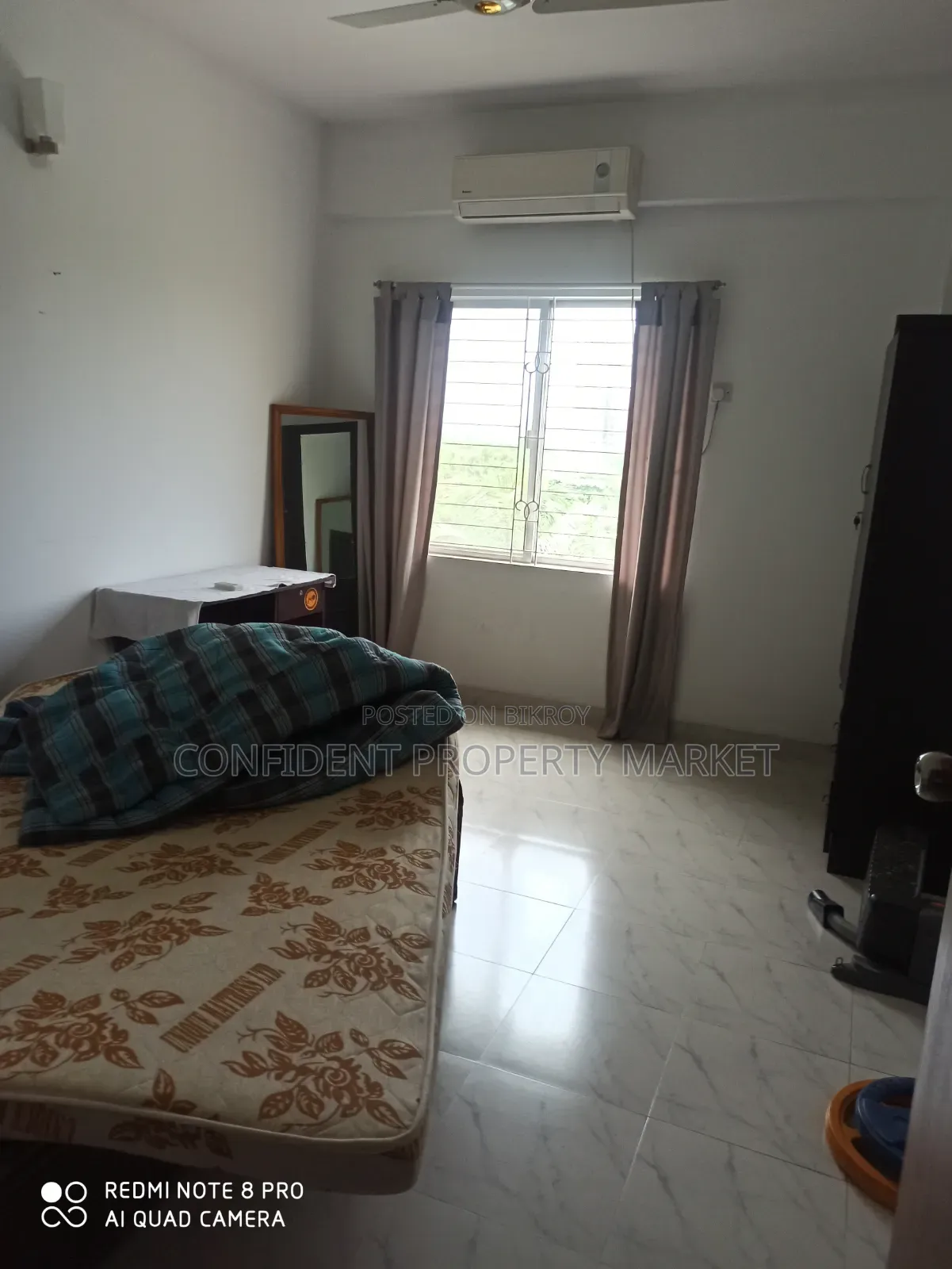 গুলশানে ভাড়ার জন্য ফার্নিশড ৩ বেডরুমের অ্যাপার্টমেন্ট