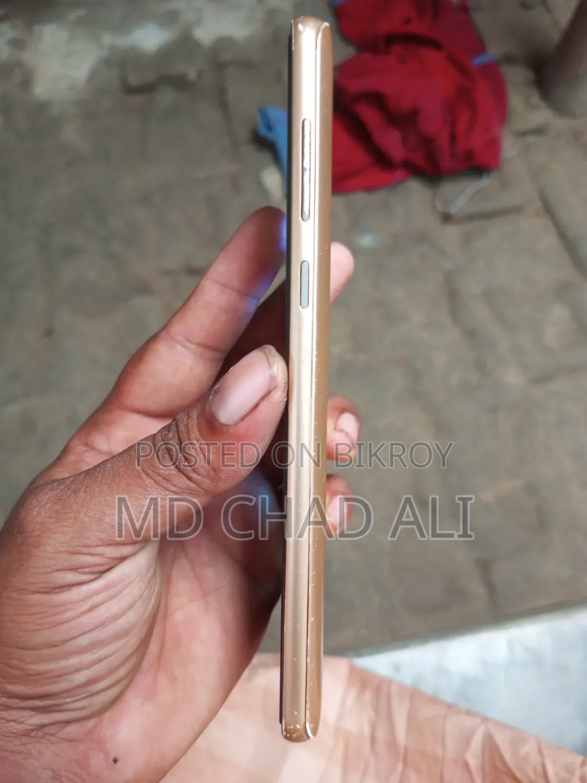 Samsung Galaxy J8 64 GB Gold