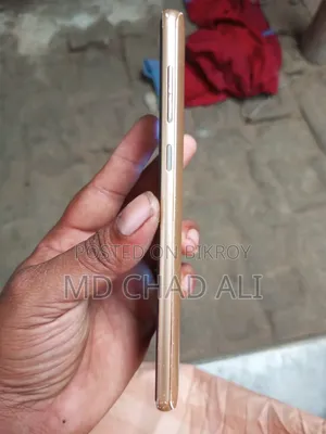Samsung Galaxy J8 64 GB Gold