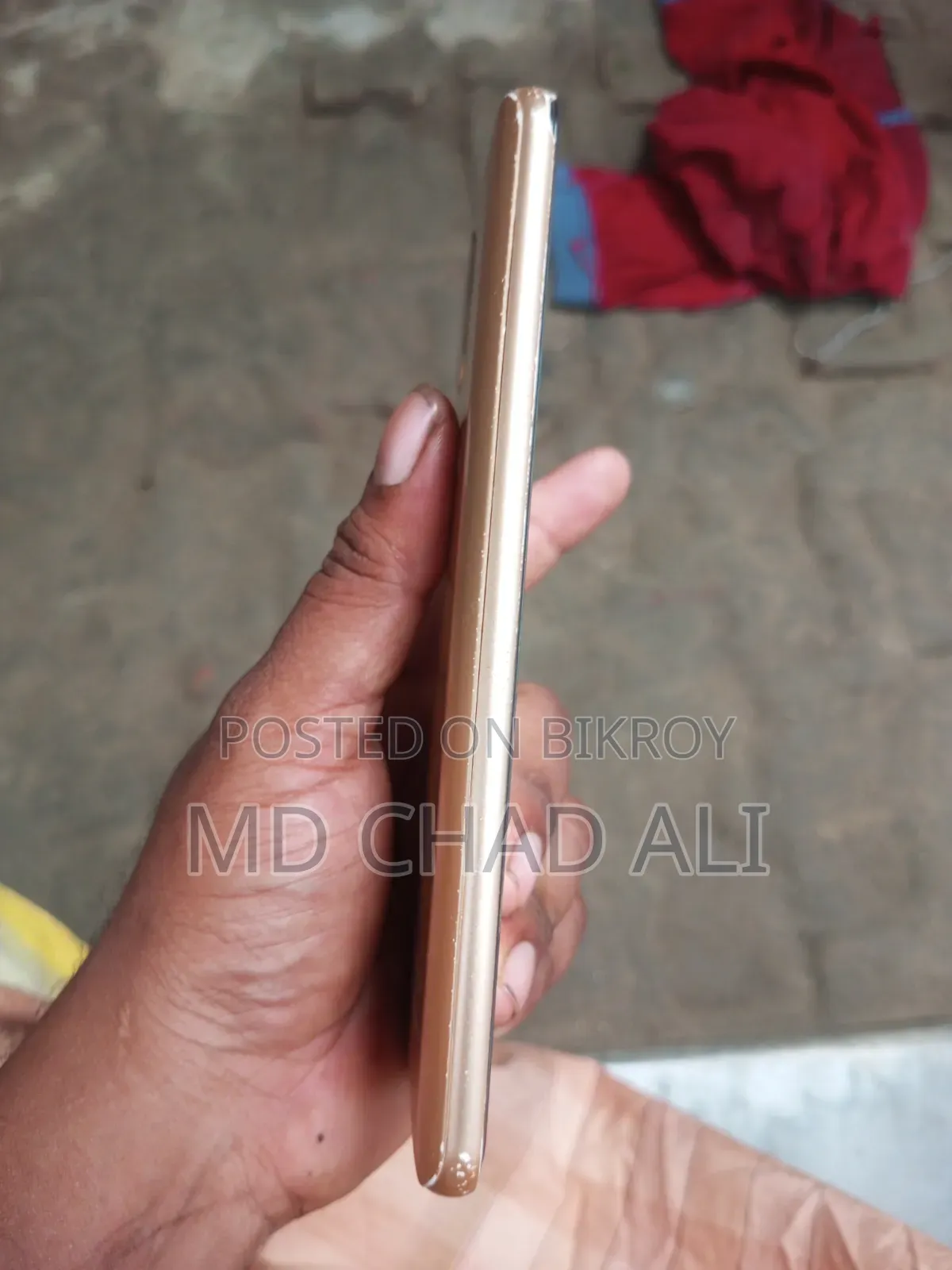 Samsung Galaxy J8 64 GB Gold