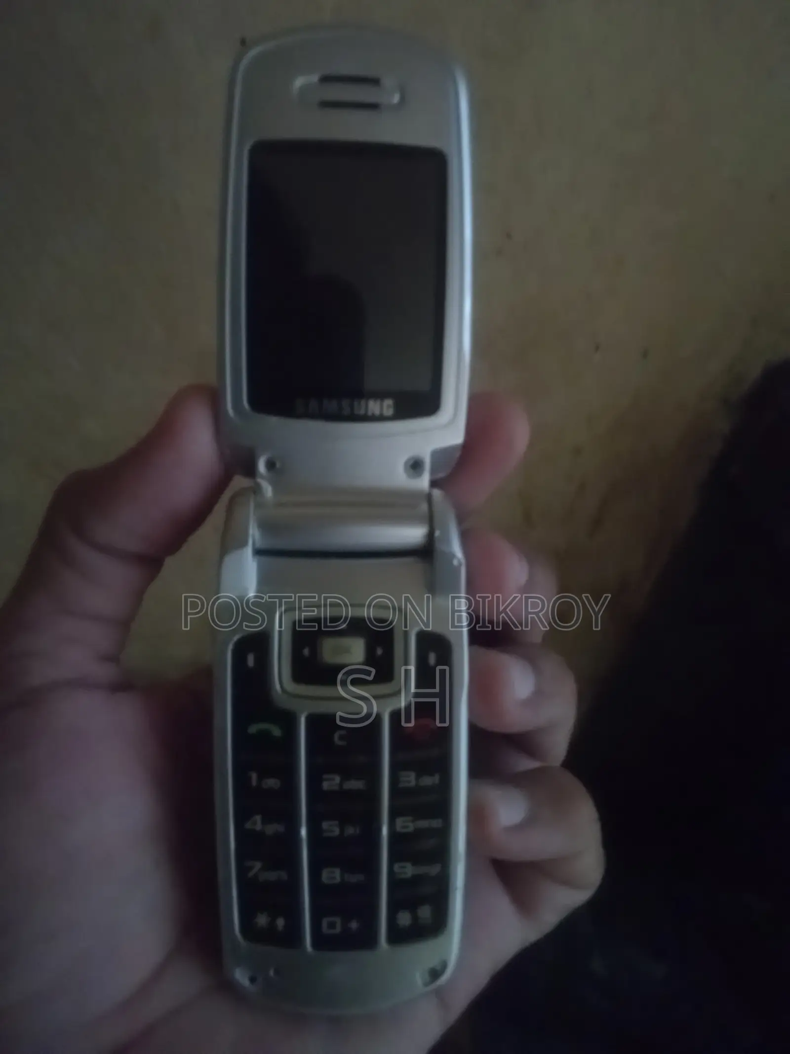স্যামসাং এম৩০০ ব্লু