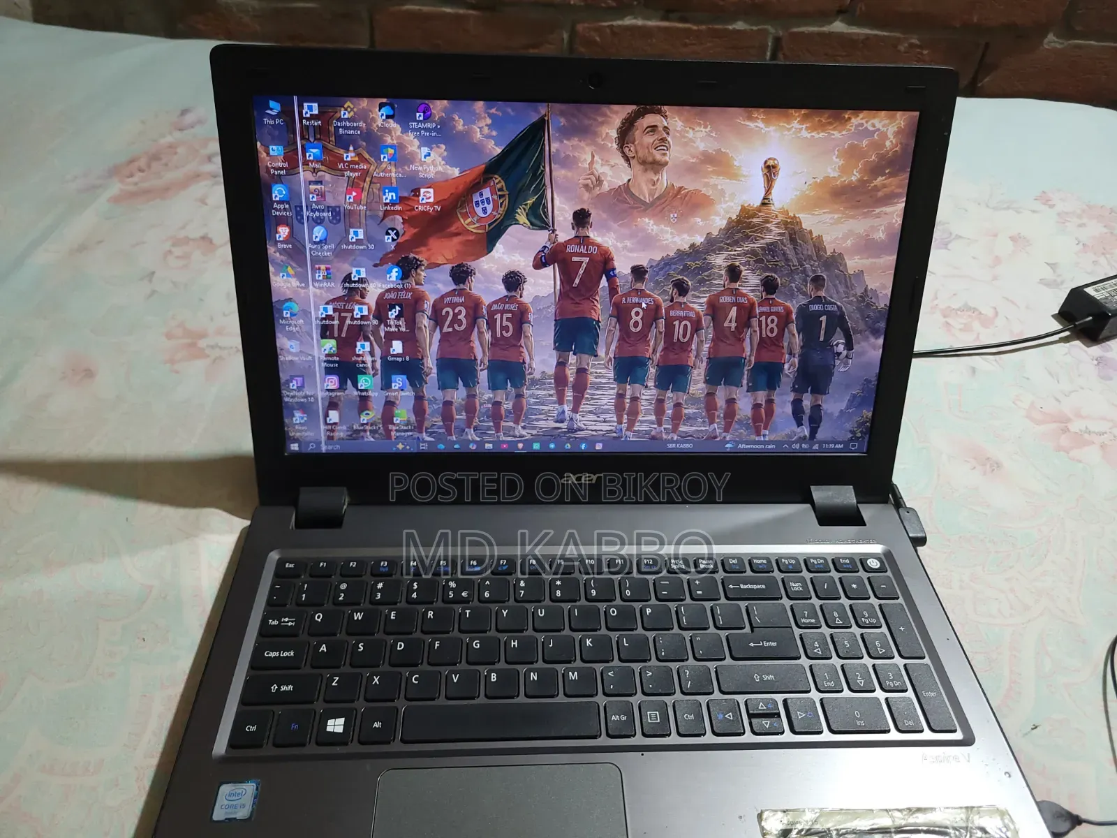 Laptop Acer Aspire V3-575G 8GB Intel Core i5 HDD+SSD 1T