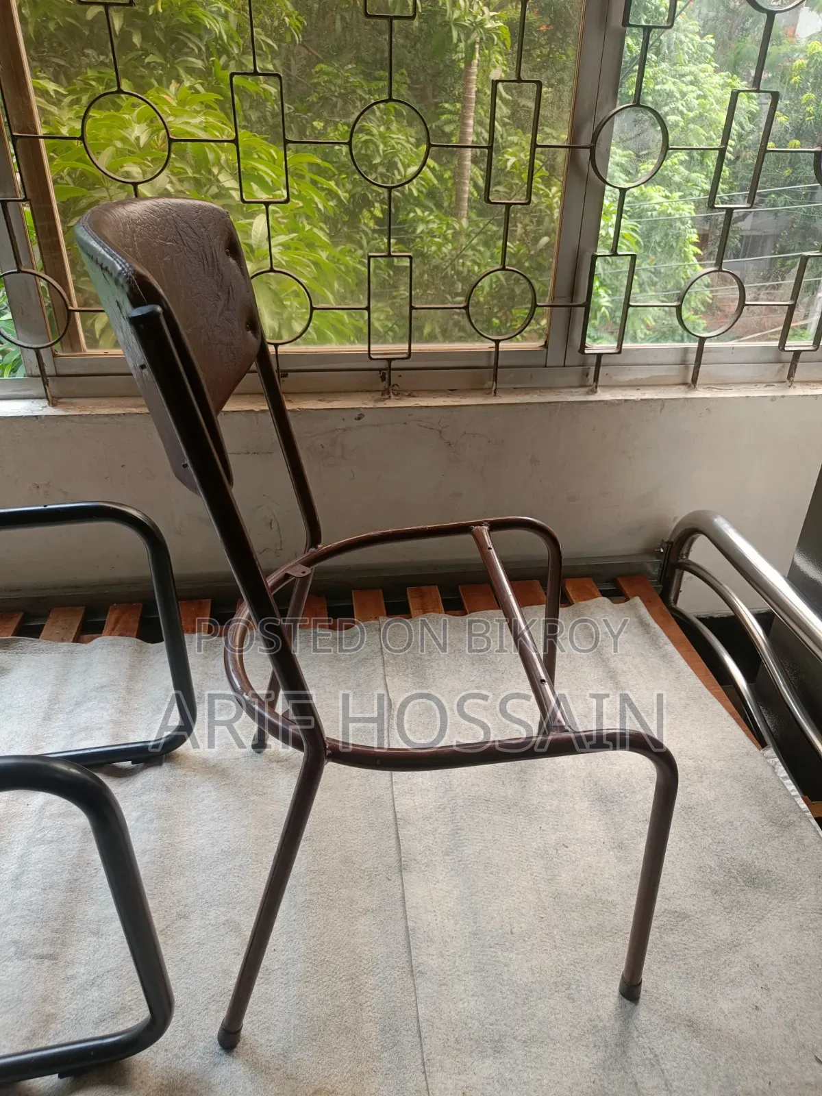 Two Chairs Combo