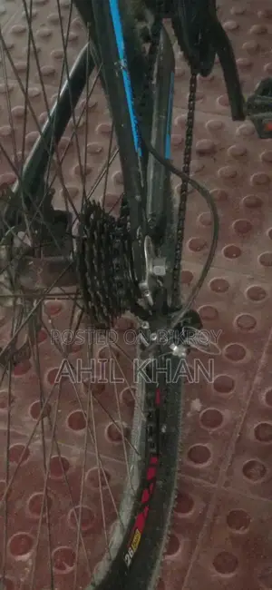 Bought a new bike so selling this one, in full fresh condition