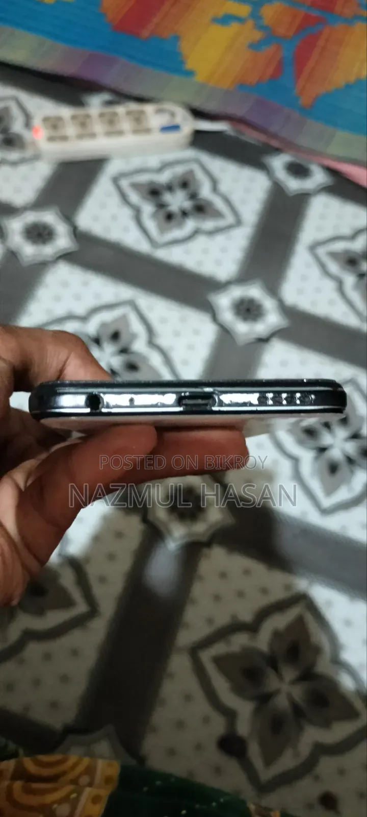 Vivo Y21 64 GB White